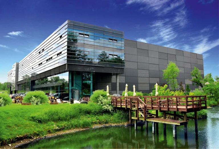 CrowdStreet Marketplace: In-Depth Guide to How It Works, Real Estate Investment Benefits, and Real Examples